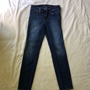 American Eagle Size 4 Dark-wash Jeans